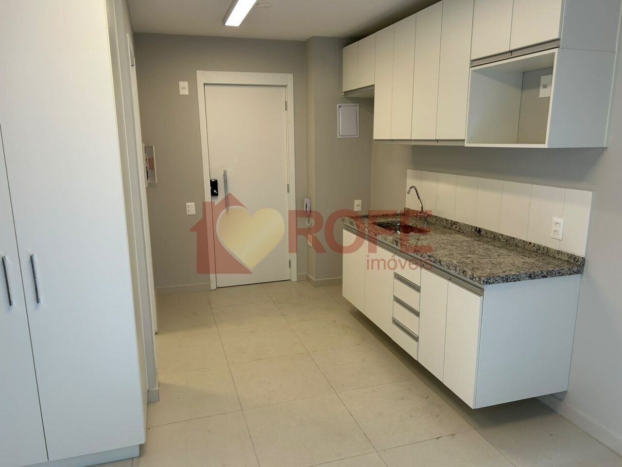 Foto 6 - RF48736