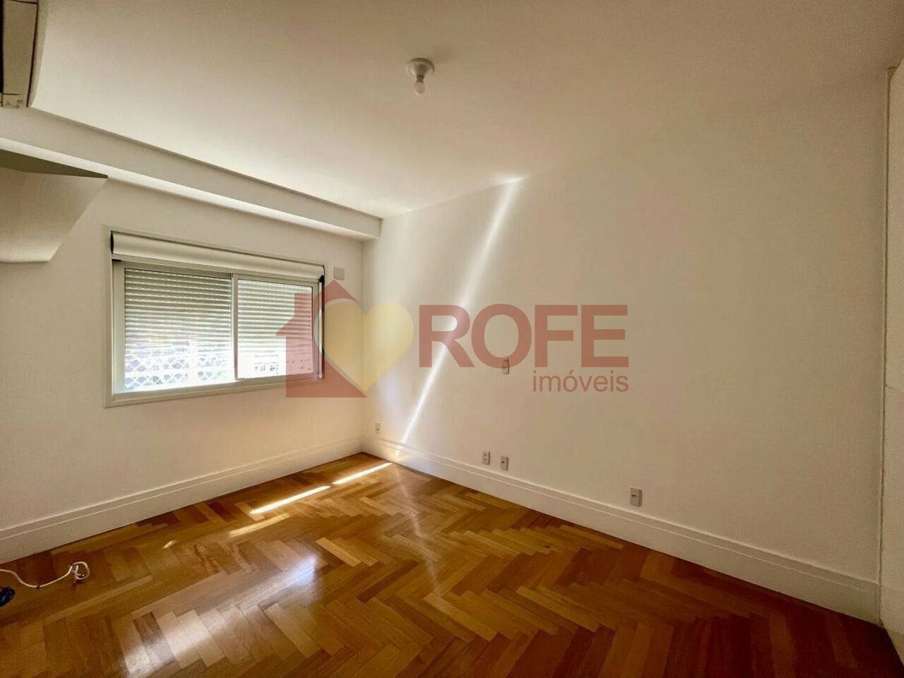 Foto 14 - RF48747