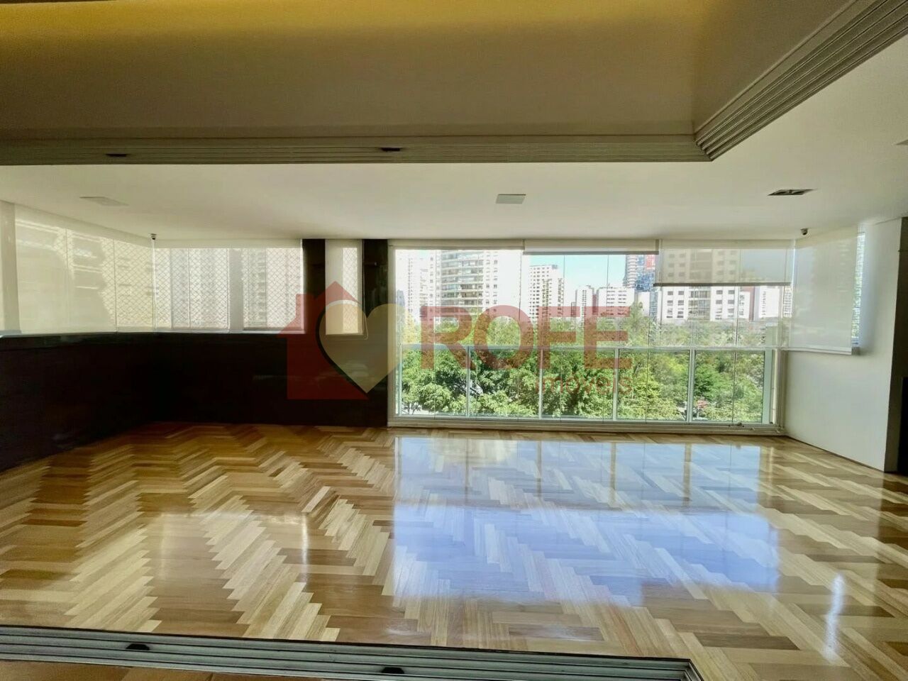 Foto 6 - RF48747