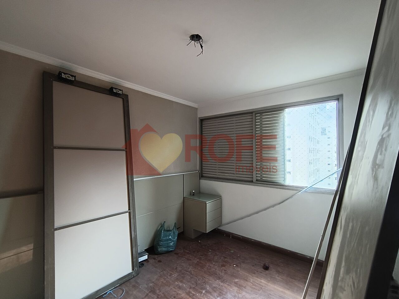 Foto 15 - RF48805