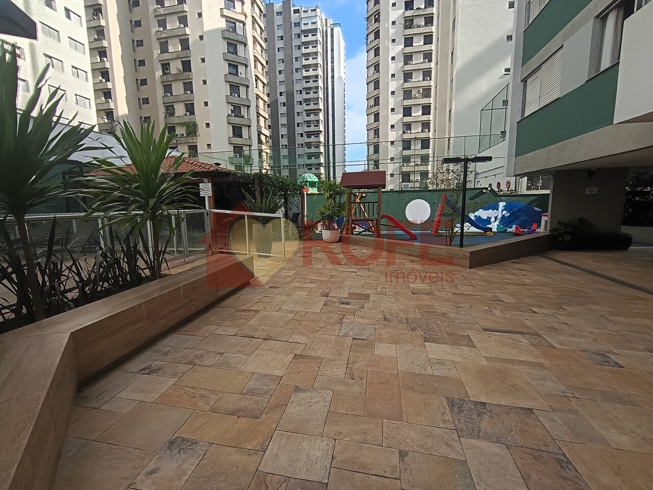 Foto 23 - RF48805