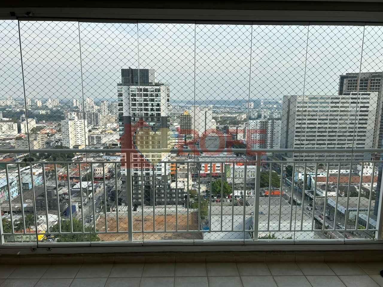 Foto 5 - RF48905