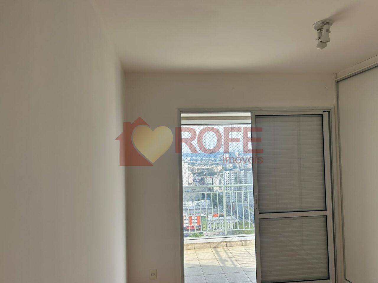 Foto 27 - RF48905