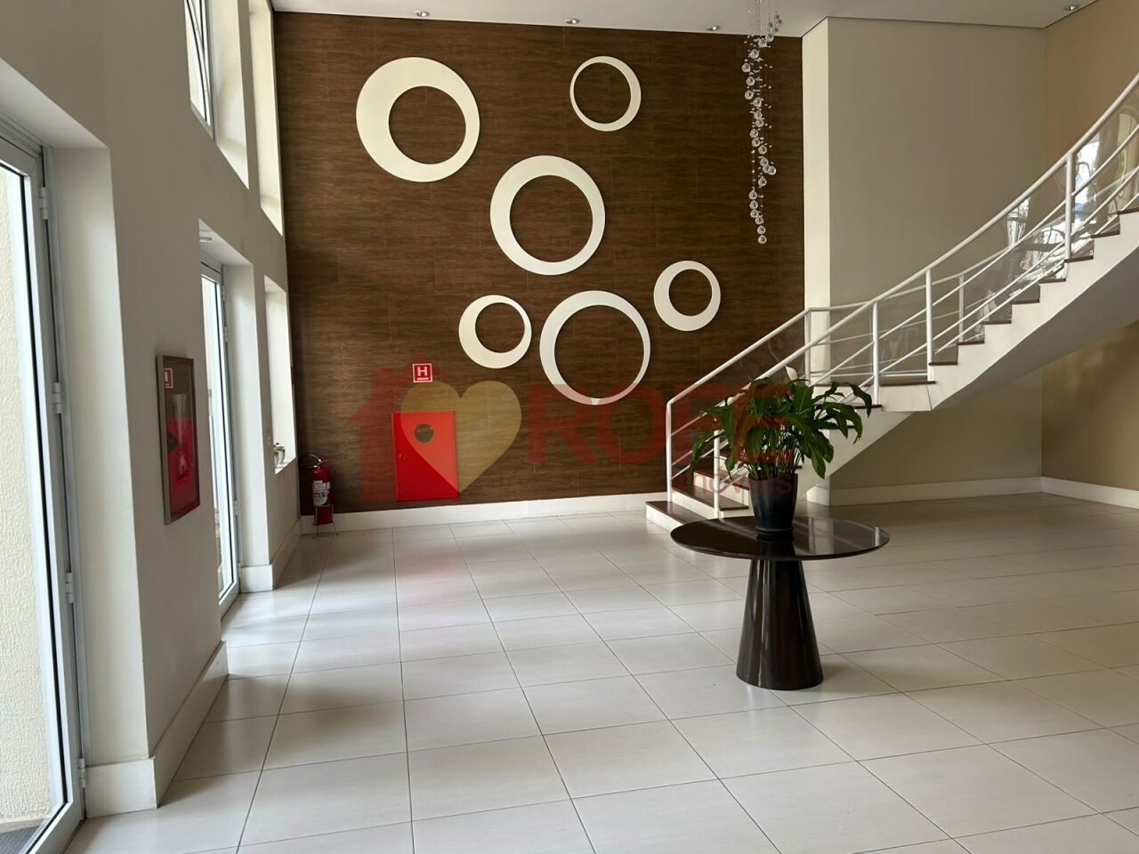 Foto 45 - RF48905