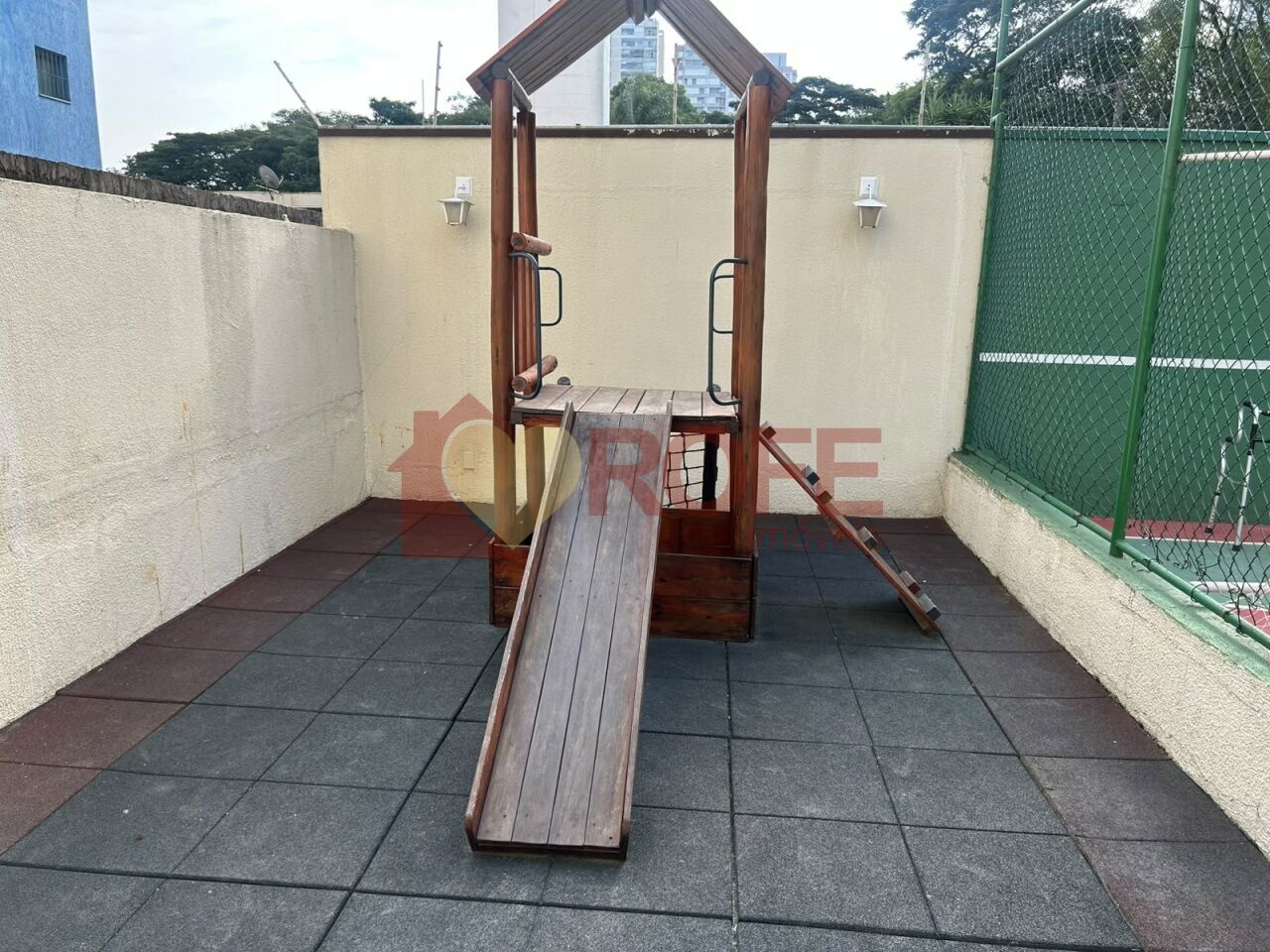 Foto 50 - RF48905