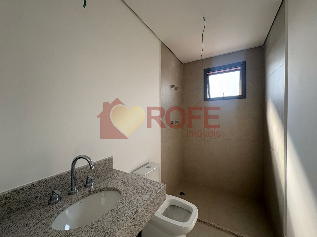 Foto 12 - RF48933
