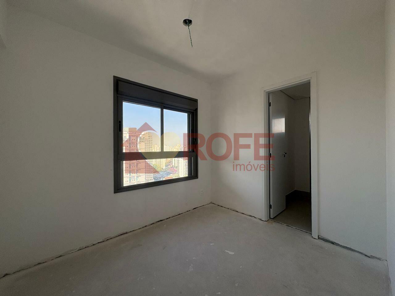 Foto 10 - RF48934