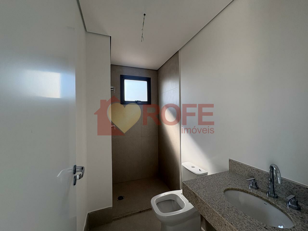 Foto 11 - RF48935