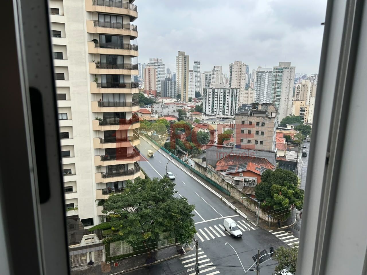 Foto 4 - RF48978