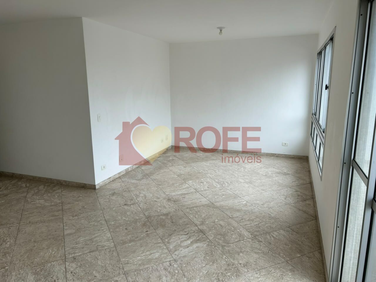 Foto 6 - RF48978