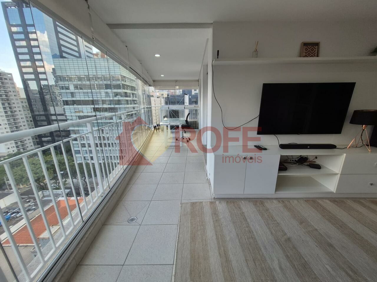 Foto 3 - RF48983