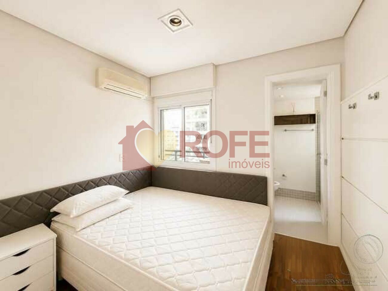 Foto 11 - RF48993