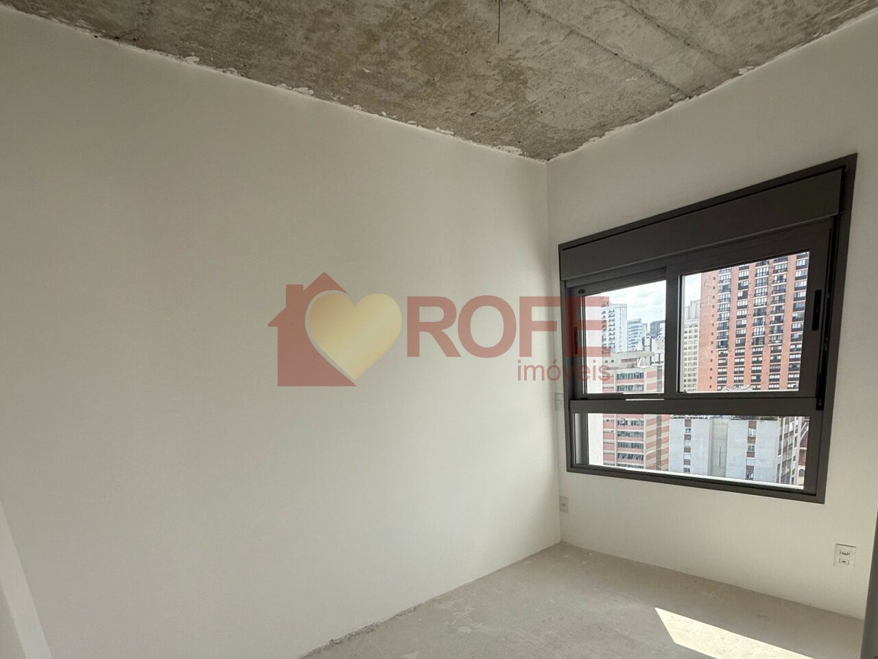 Foto 5 - RF49052