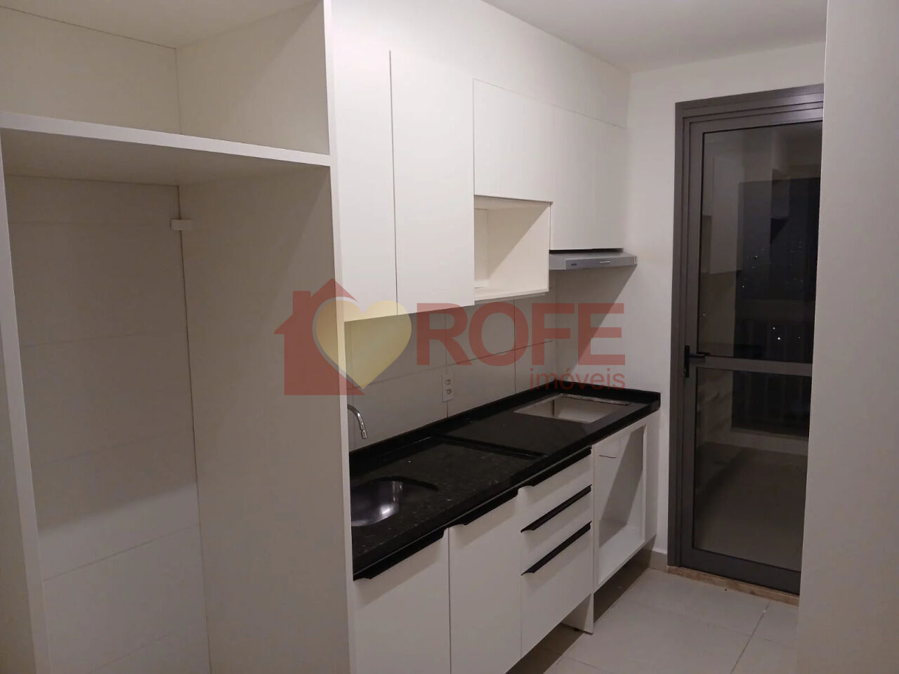 Foto 4 - RF49123