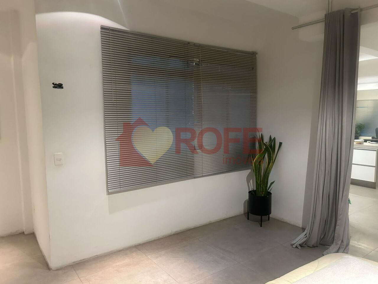 Foto 3 - RF49138