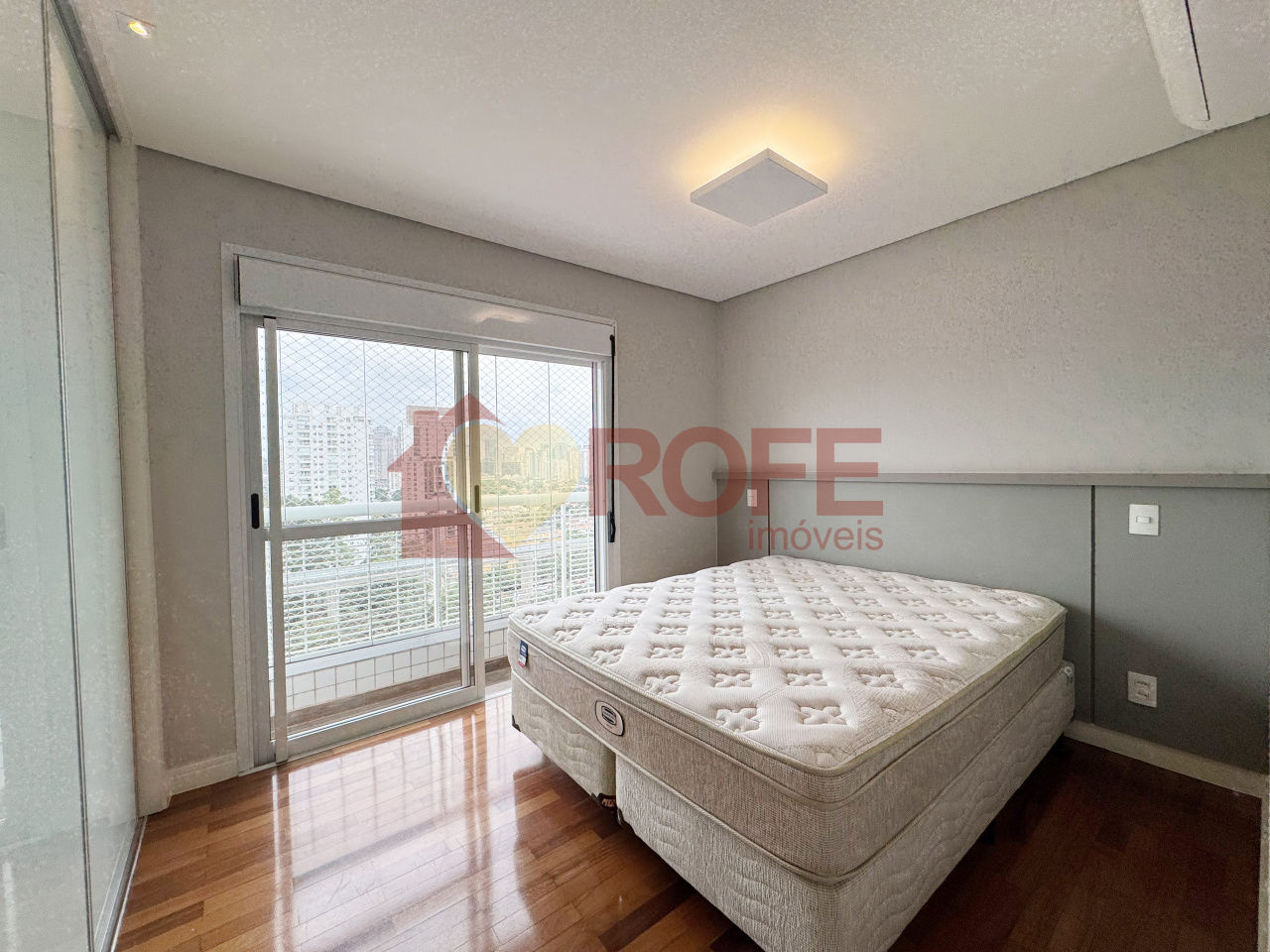 Foto 17 - RF4916
