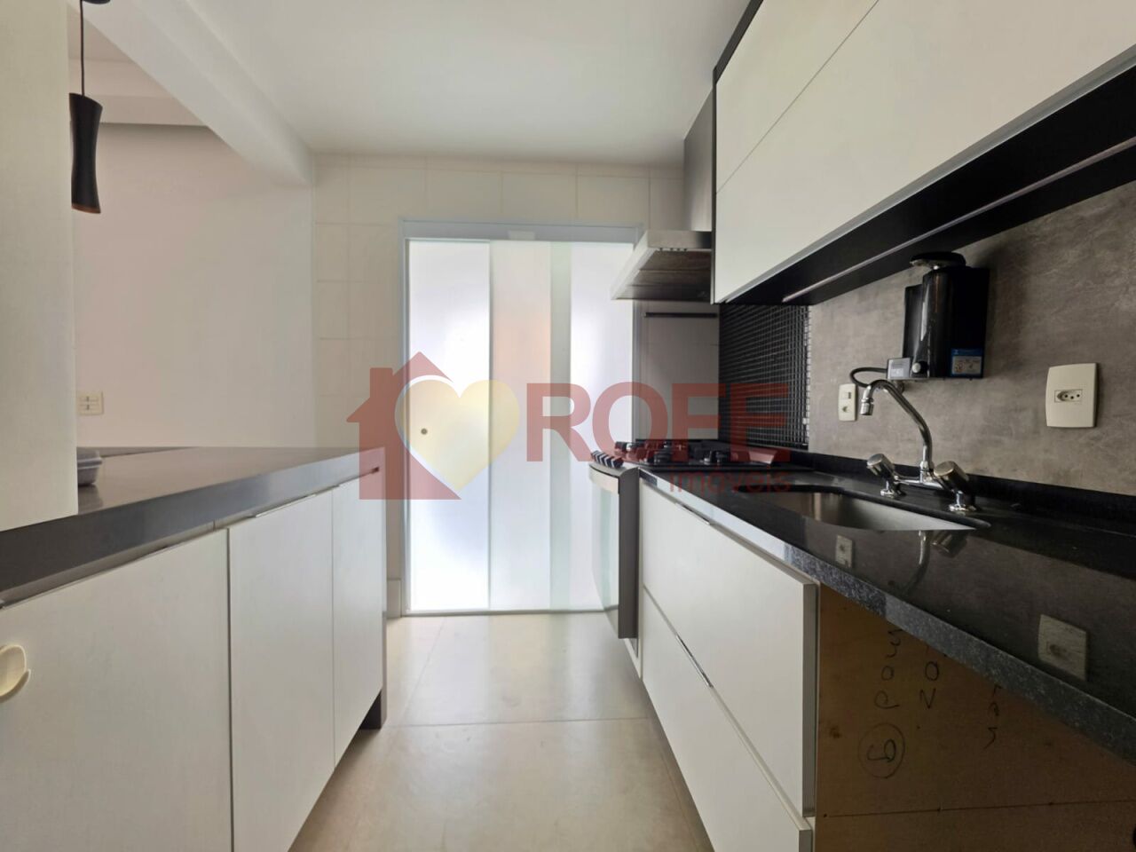 Foto 6 - RF5742