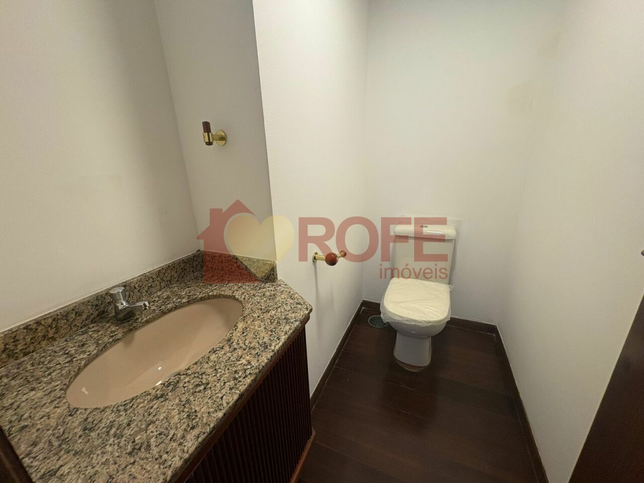 Foto 21 - RF8070
