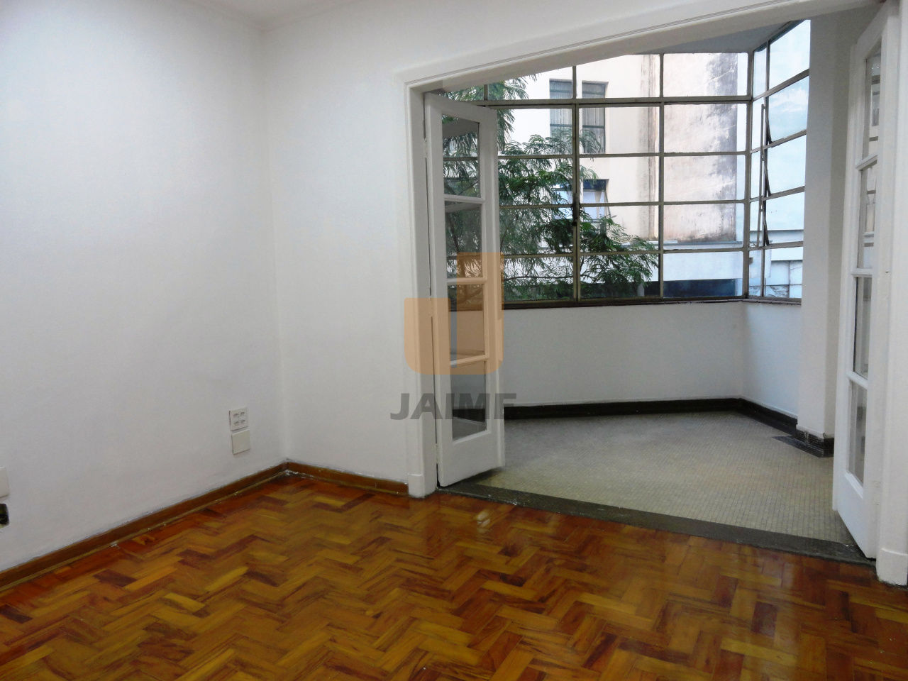 Conj. Comercial para Venda - República