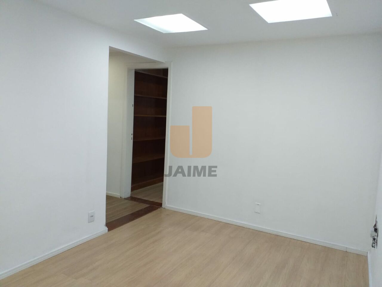 Conj. Comercial para Venda - Liberdade