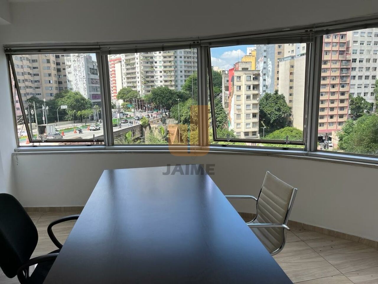 Conj. Comercial para Locação - Centro