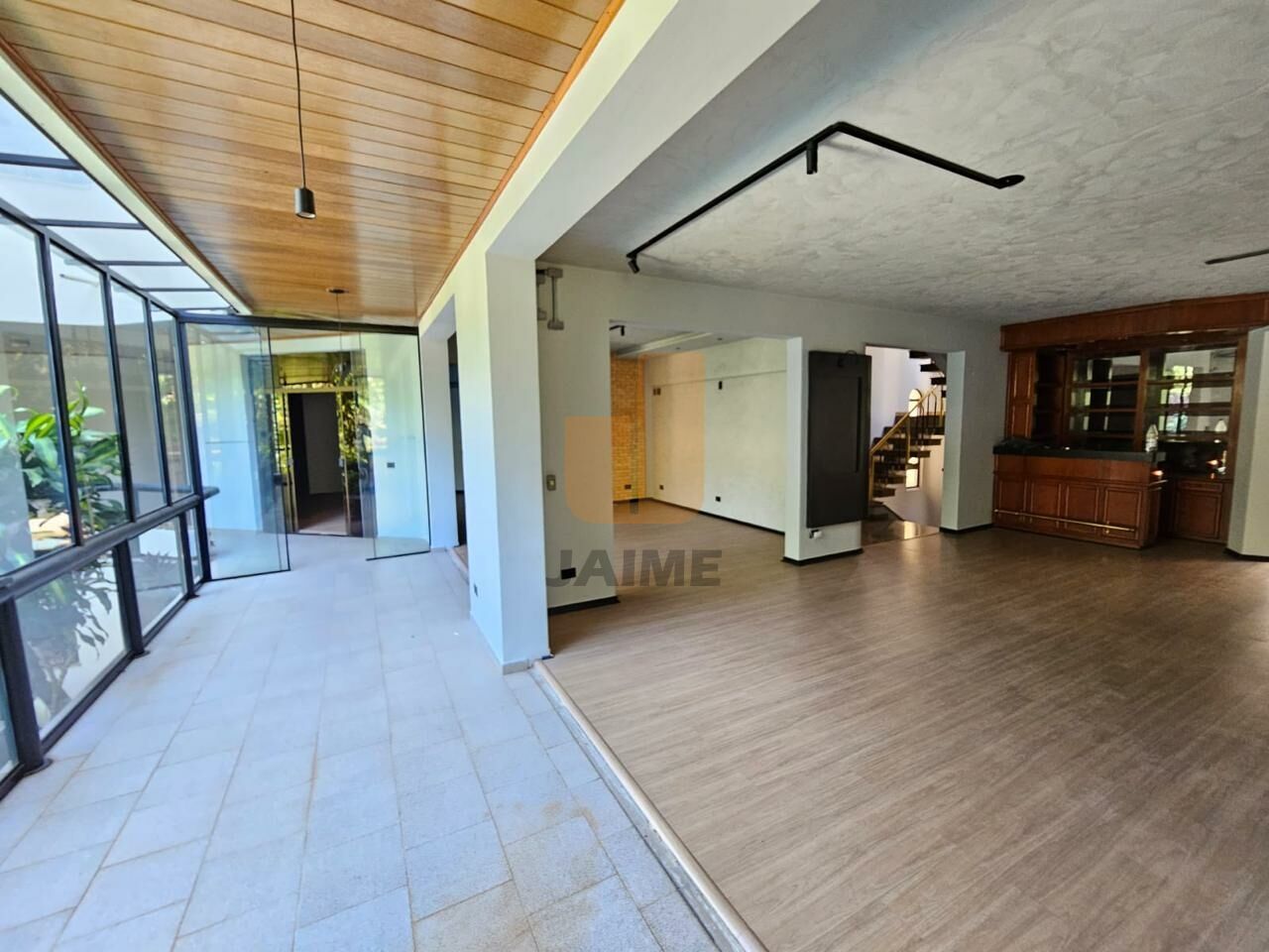 Casa Assobradada para Venda - Jardim das Bandeiras