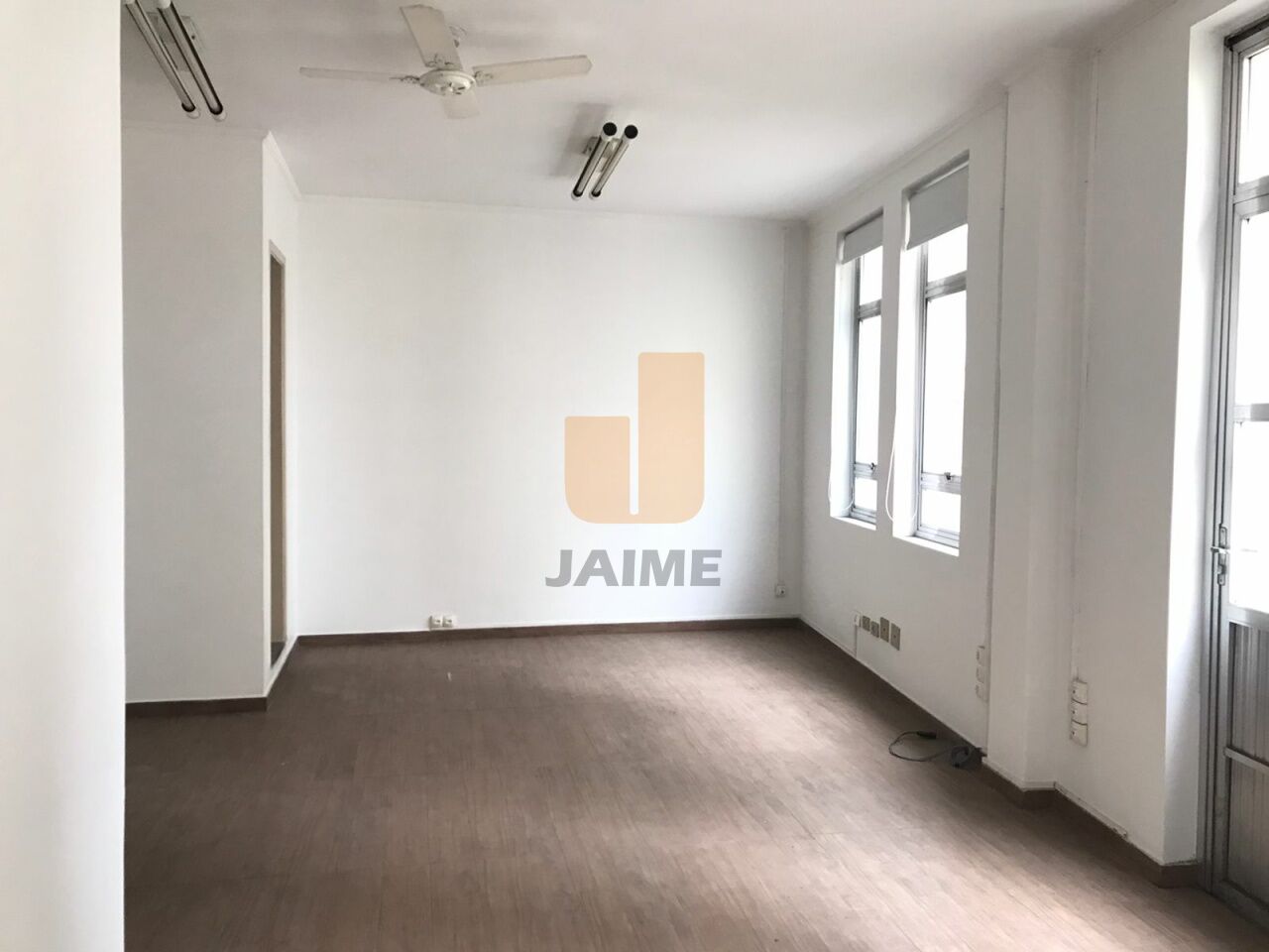 Conj. Comercial para Locação - Sé