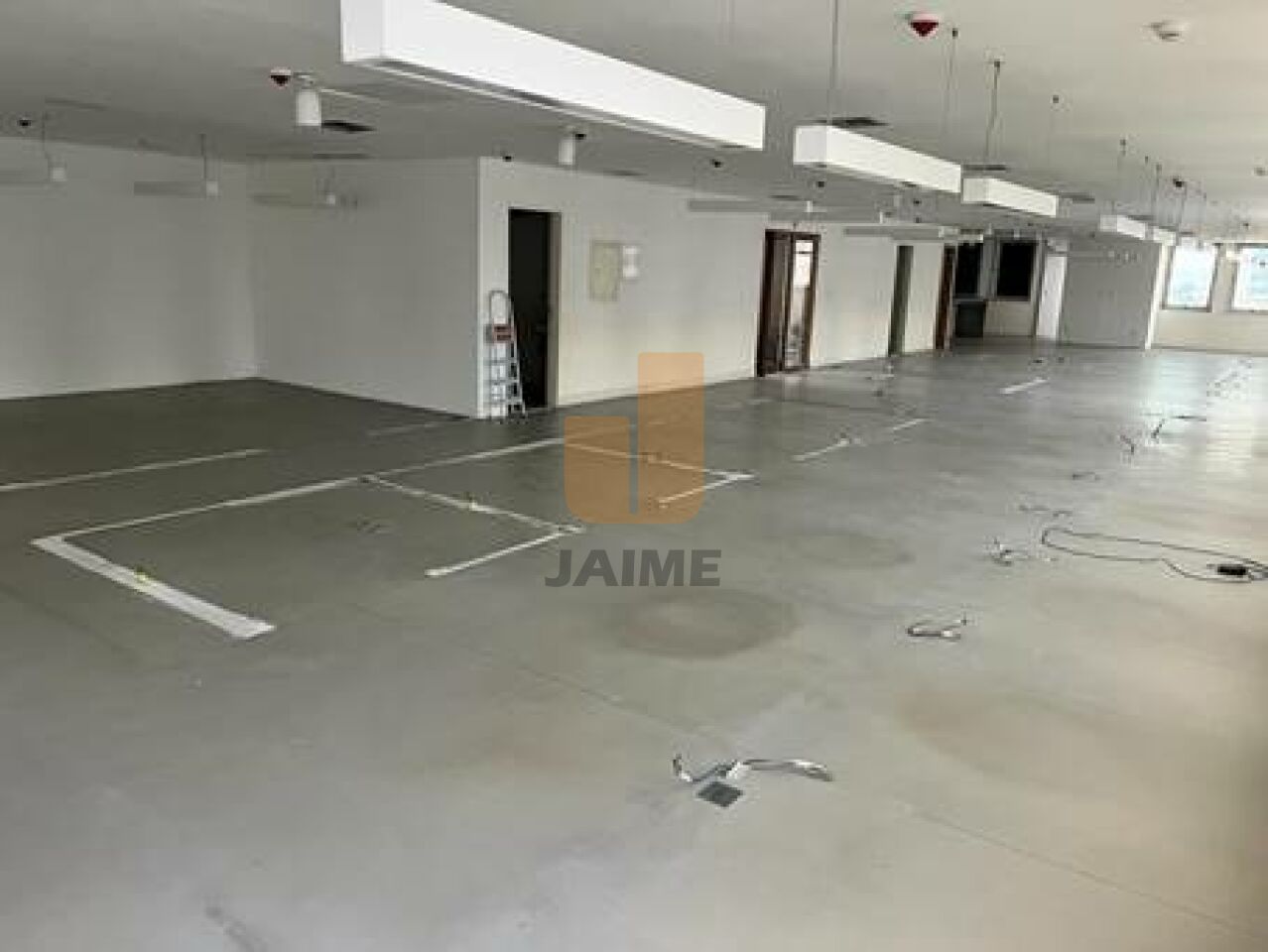 Conj. Comercial para Locação - Bela Vista