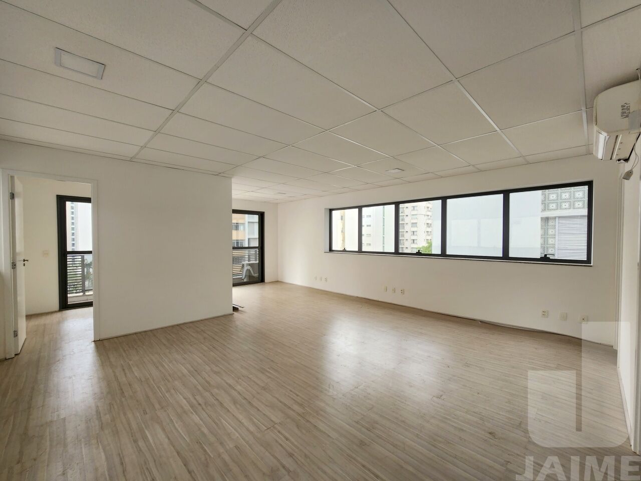 Conj. Comercial para Venda - Paraíso